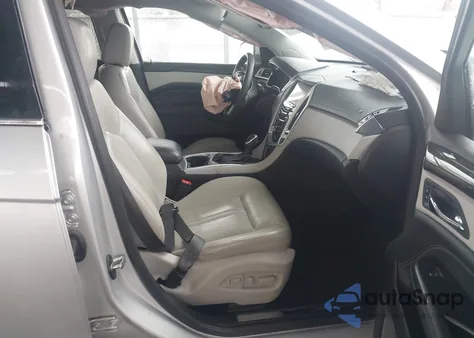 2014 Cadillac Srx Luxury Collection z USA, uszkodzony, nr VIN 3GYFNBE39ES686351